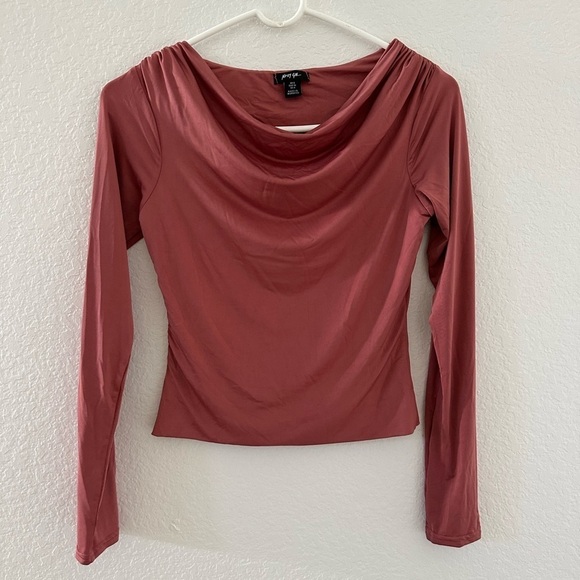 Nasty Gal Tops - nasty gal crop top size 4